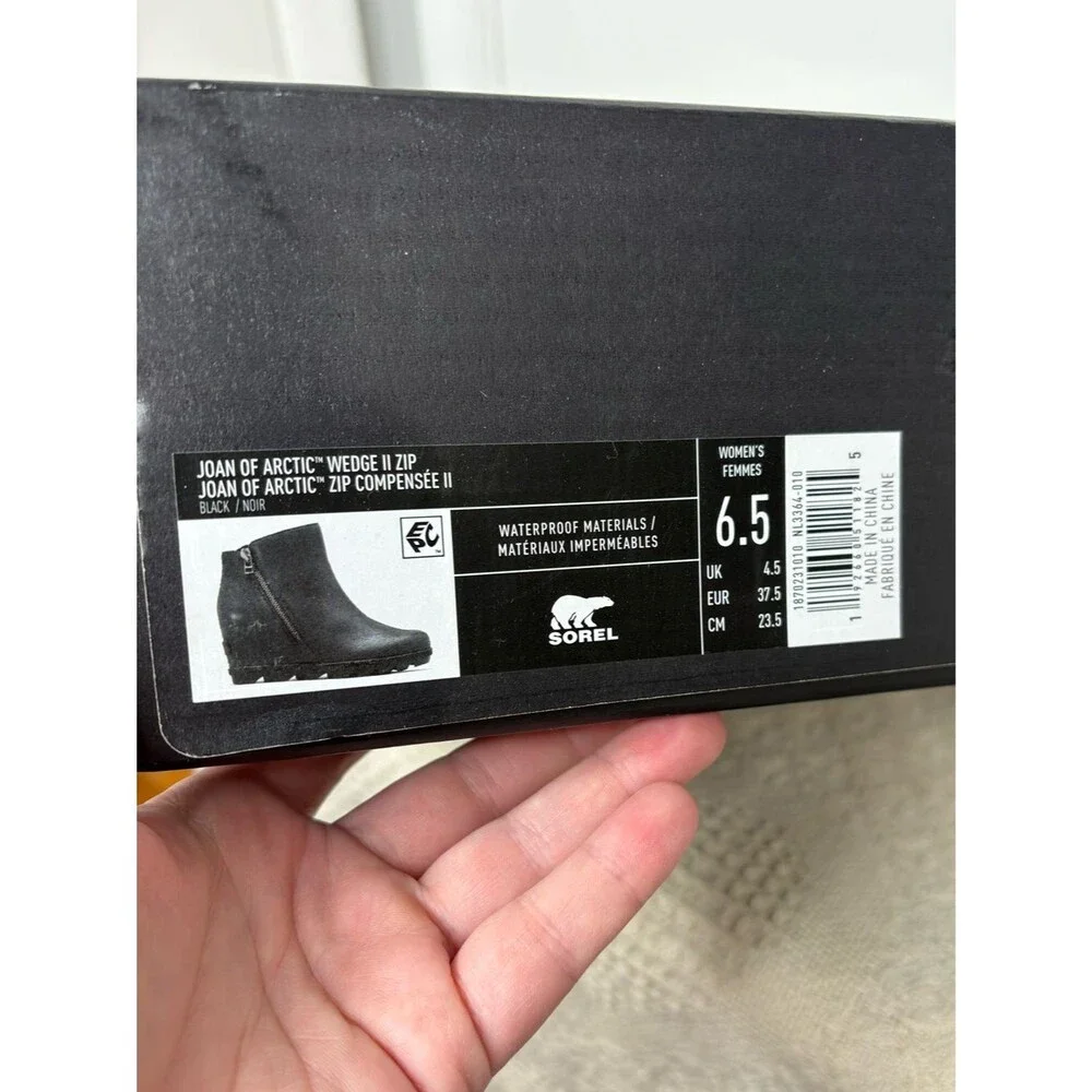 NIB Sorel Joan Of Arctic Wedge II Zip Bootie Black Leather 6.5
